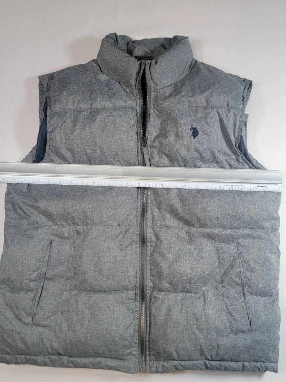 U.S. Polo Assn Men’s Gray Quilted Puffer Vest Full Zip Size Large L